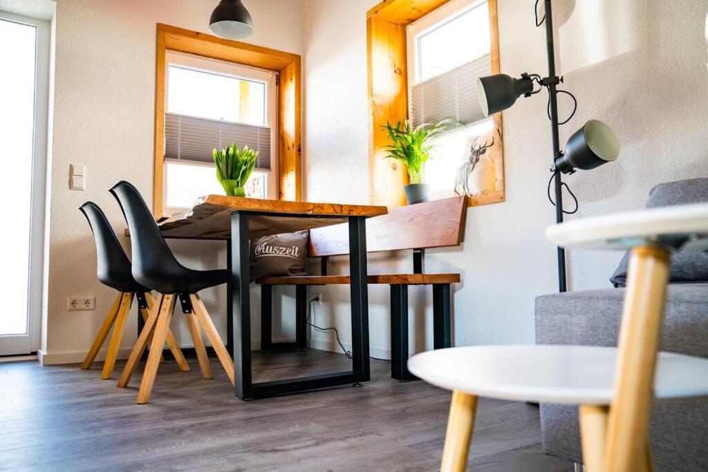 Neu Renoviertes Ferienhaus/Wohnunng Kleine Auszeit Sonnenbühl Kültér fotó